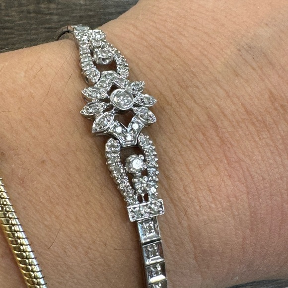 14K white gold and genuine natural diamonds vintage bracelet - Picture 5 of 17